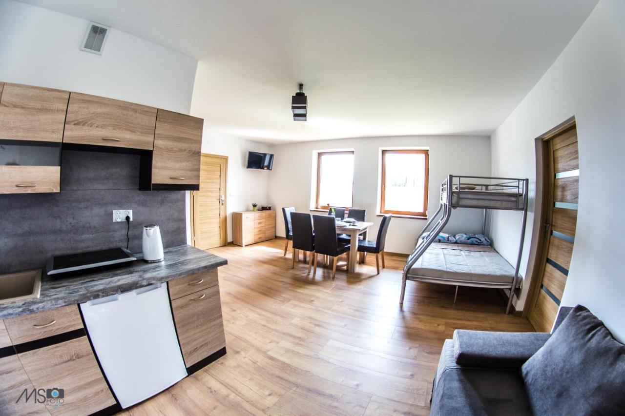 Apartamenty Tilia Laskowa - Zator Esterno foto